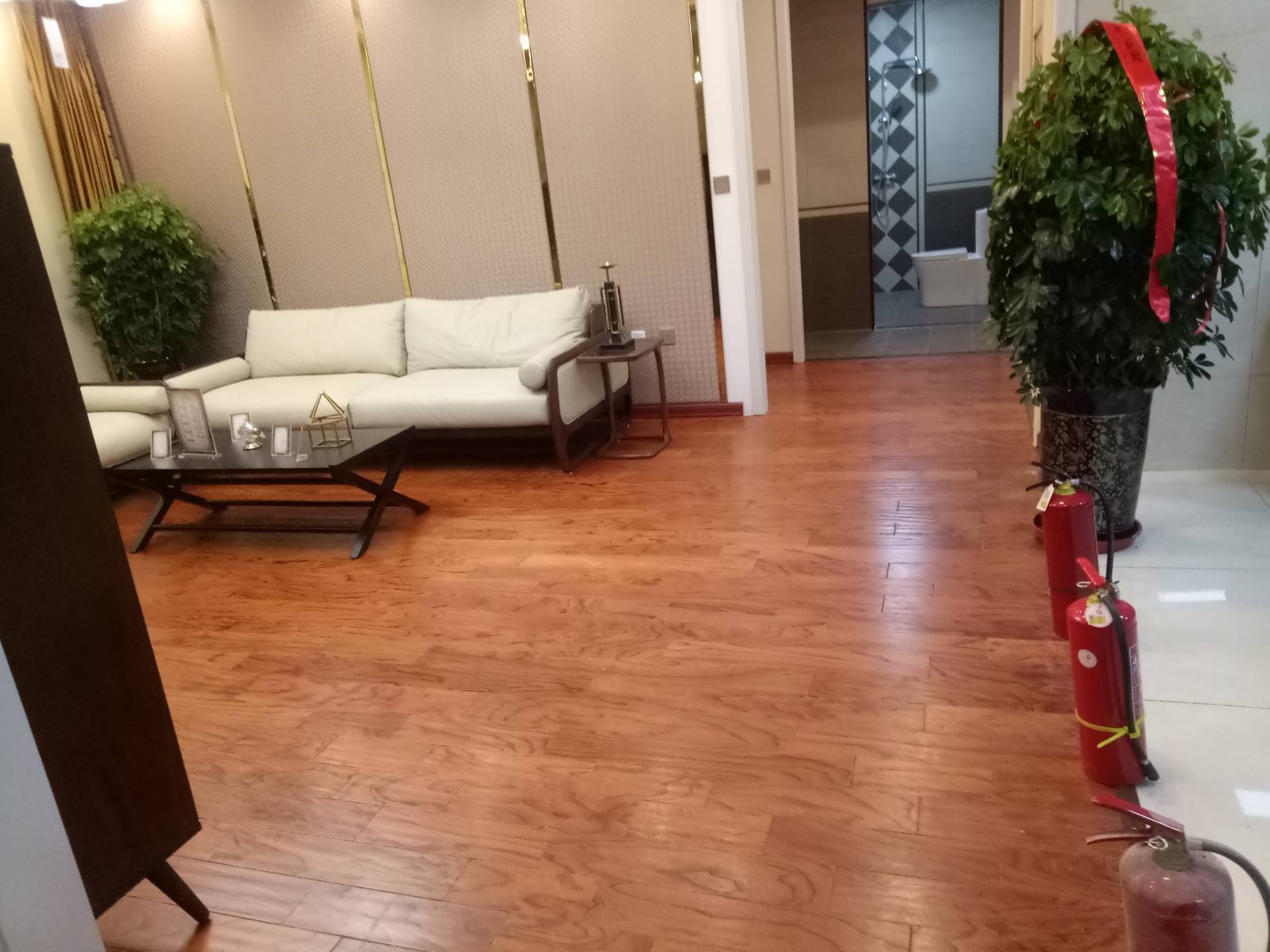 安信地板